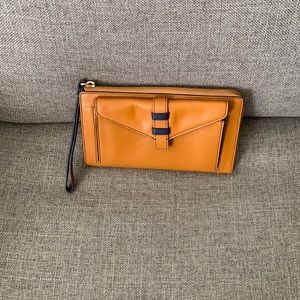 NWT Vera Bradley Bozeman Wristlet